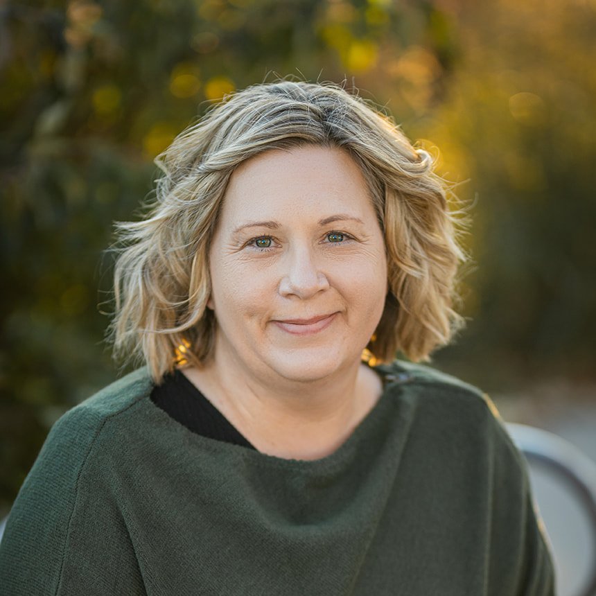 Bobbi Graffunder - Author